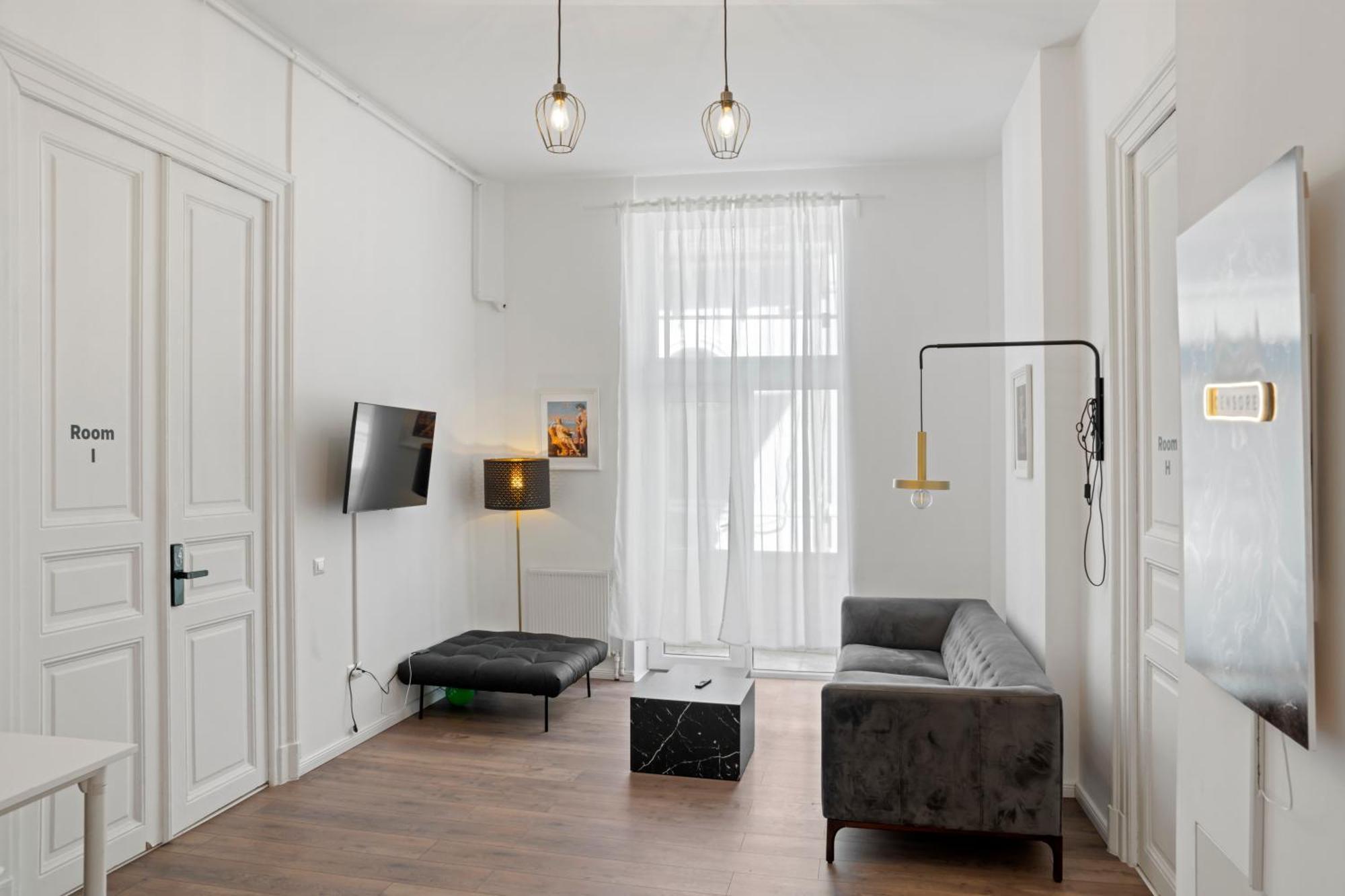 Nest Boutique Hostel Бухарест Екстер'єр фото